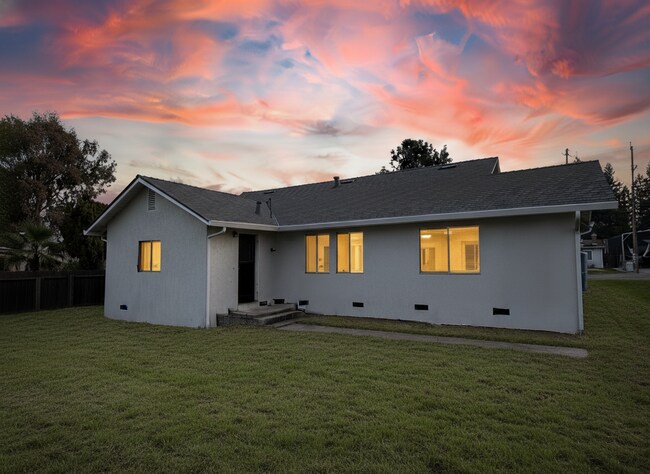 Building Photo - 347 Joseph Rd