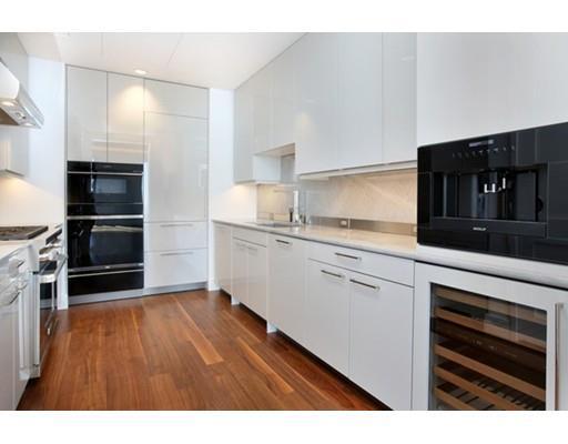 Primary Photo - 7 Dalton St