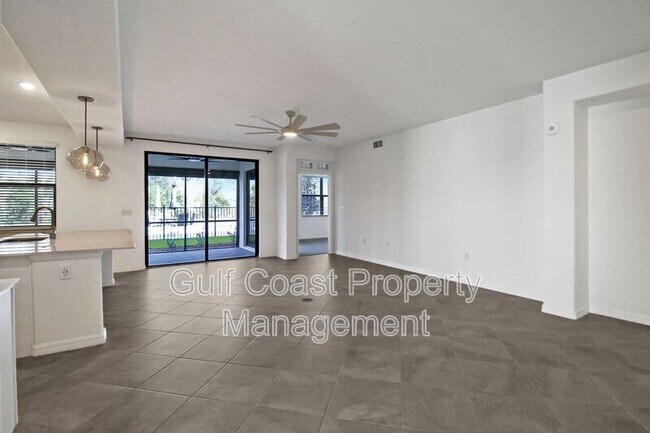 Building Photo - 5703 N Honore Ave