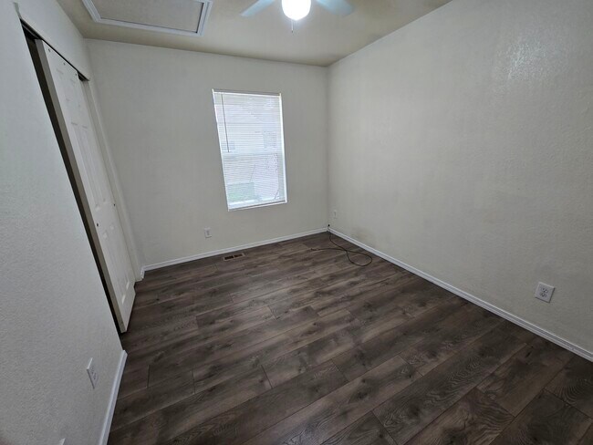 Building Photo - 1165 Nome St
