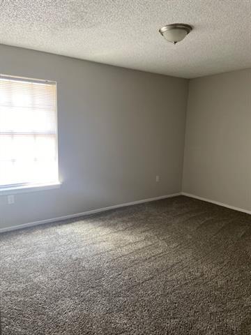 Building Photo - 2400 Buffalo Gap Rd