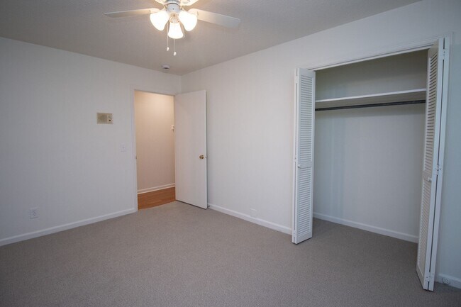 Building Photo - Renovated 5BR Home Minutes from Downtown Columbia | Two Full Kitchens + Fenced Yard ~ Available M...