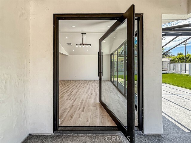 Building Photo - 22921 Dolorosa St