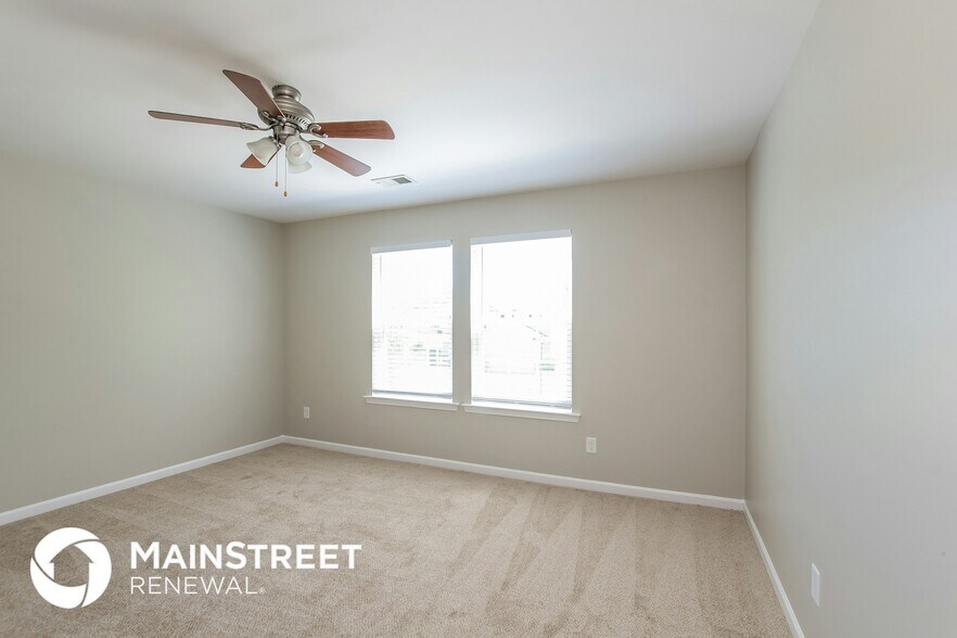 Building Photo - 9510 Smooth Path Dr