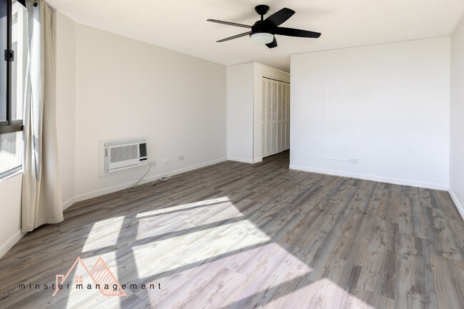 Building Photo - 6770 Hawaii Kai Dr