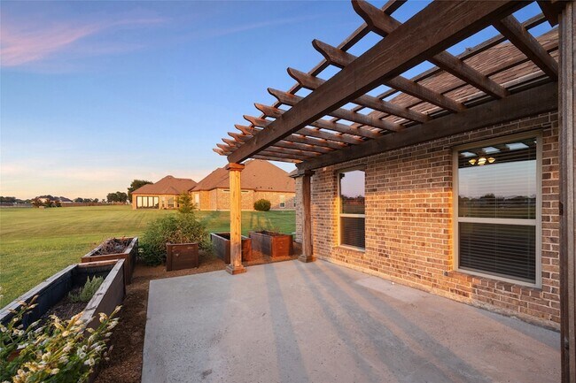 Building Photo - 4705 Fulbrook Dr