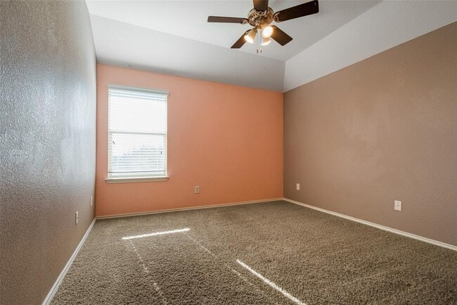 Building Photo - 19701 Drifting Meadows Dr