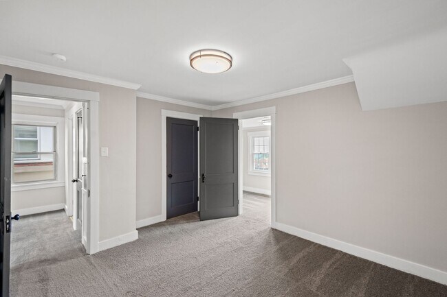 Building Photo - Spacious 3 bedroom home in Mt. Oliver available March 1st!