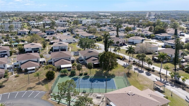 Building Photo - 3265 Royal Canadian Trace