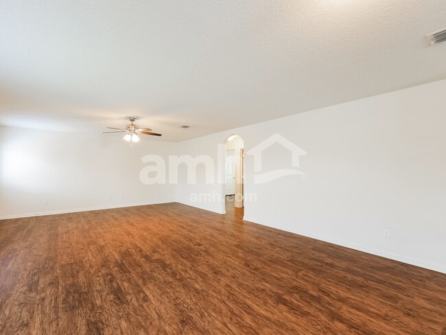 Building Photo - 12207 Siragusa
