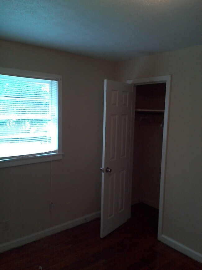 Building Photo - **UPCOMING**Total Electric** East Columbus, GA 3 Bedroom / 1 Bathroom Home for Rent***