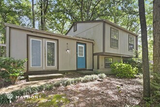 Building Photo - Spacious 3-Bedroom Home in Snellville