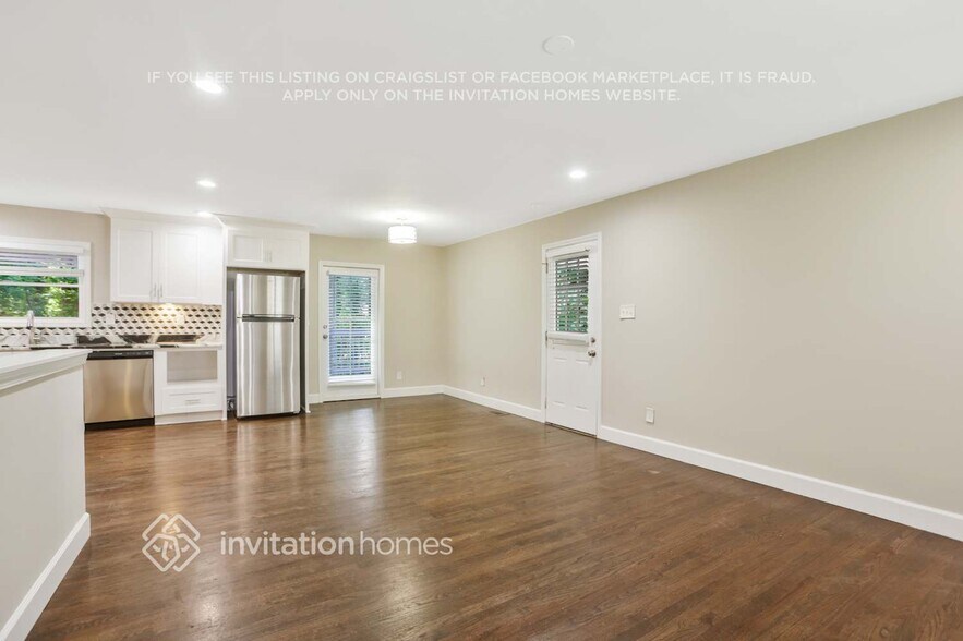 Building Photo - 664 Indigo Ln NW