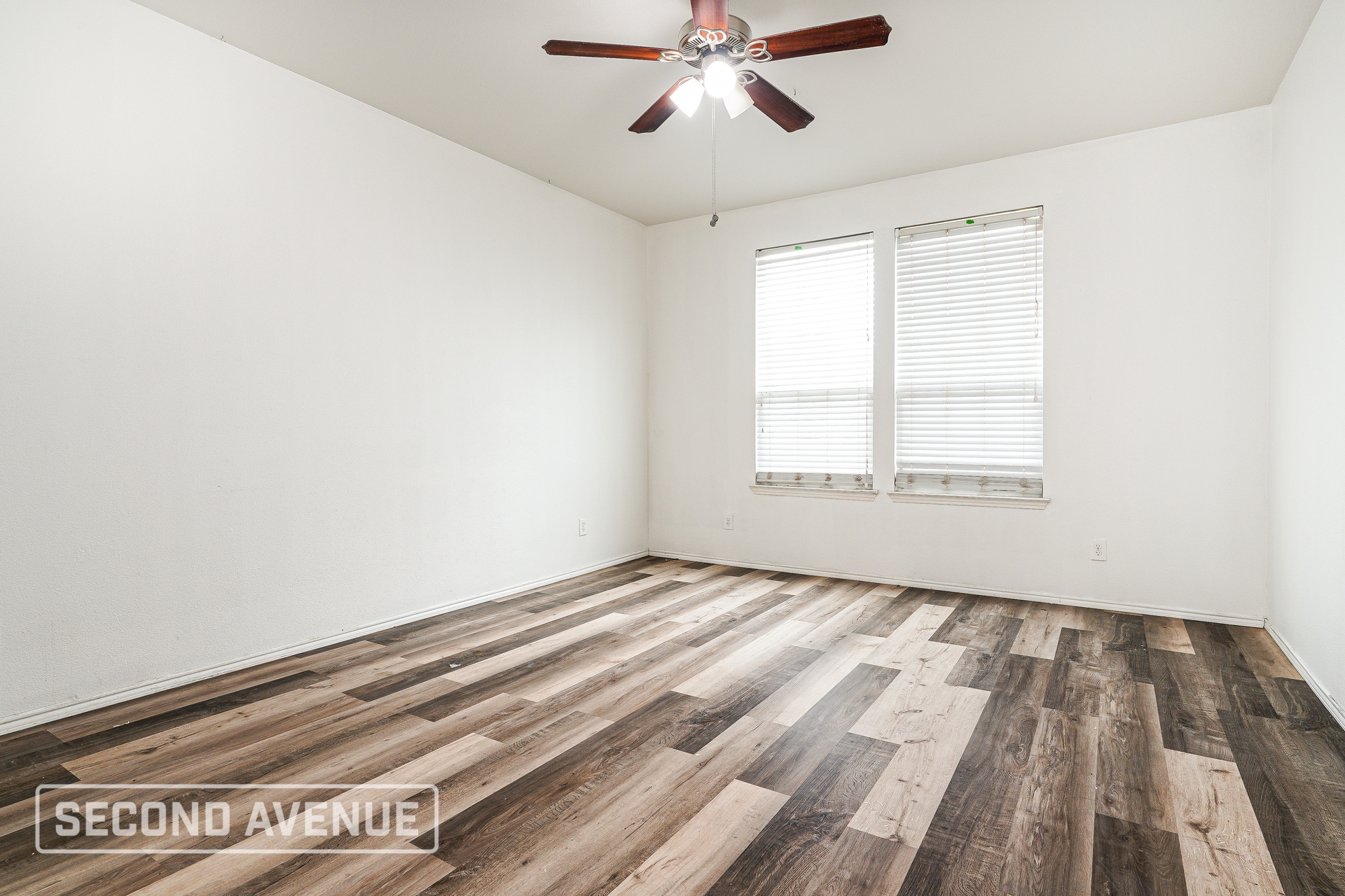 Building Photo - 1420 Abby Creek Dr