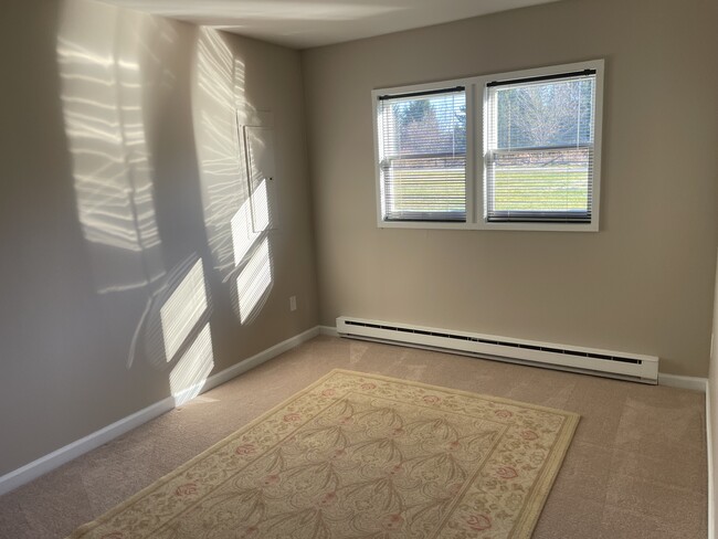 3rd Bedroom facing East - 387 Eichybush Rd