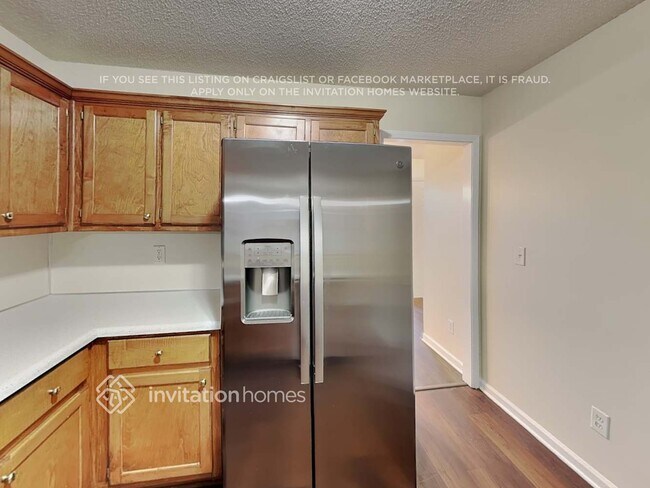 Building Photo - 2717 Fort Hampton Ct