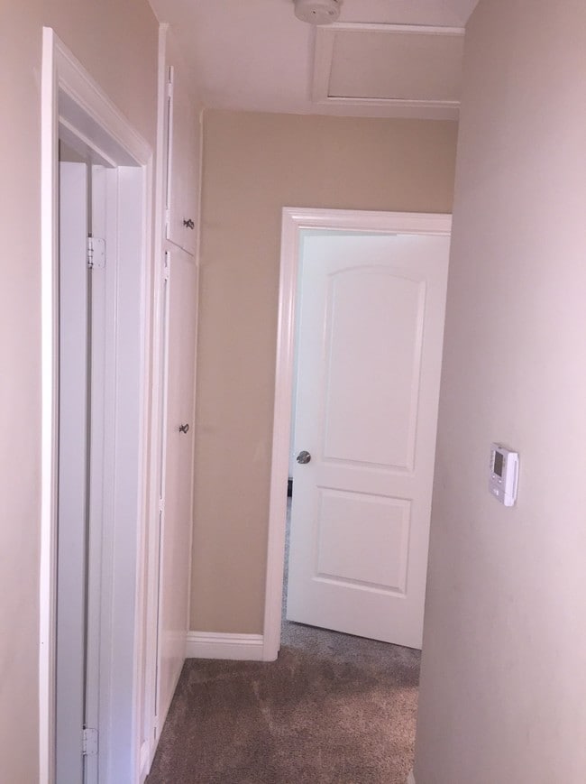 Hallway - 457 Oak St