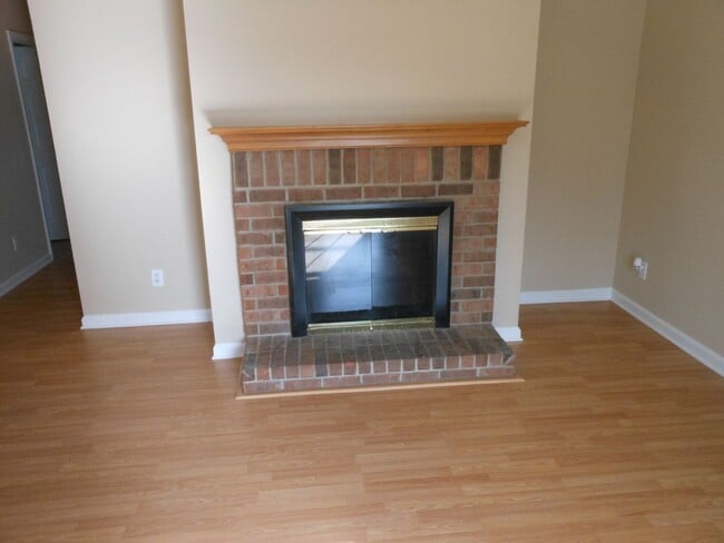 Building Photo - 471 Cedar Park Cir
