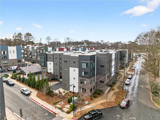 Building Photo - 377 Grant Cir SE