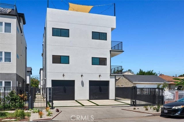 Building Photo - 2633 Cochran Ave