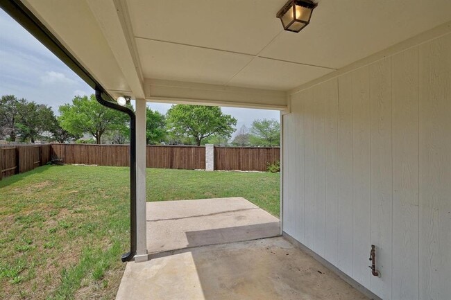 Building Photo - 606 Horizon Trail