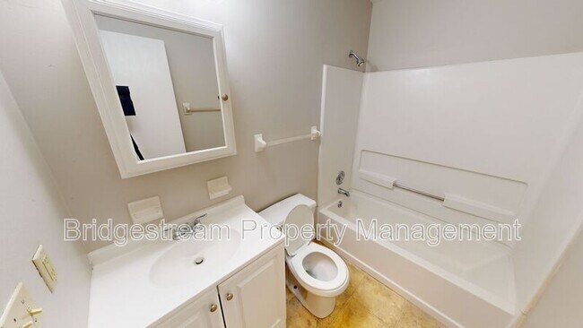 Building Photo - 7617 Essington Cir