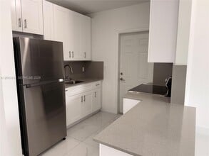 Building Photo - 450 Beacom Blvd