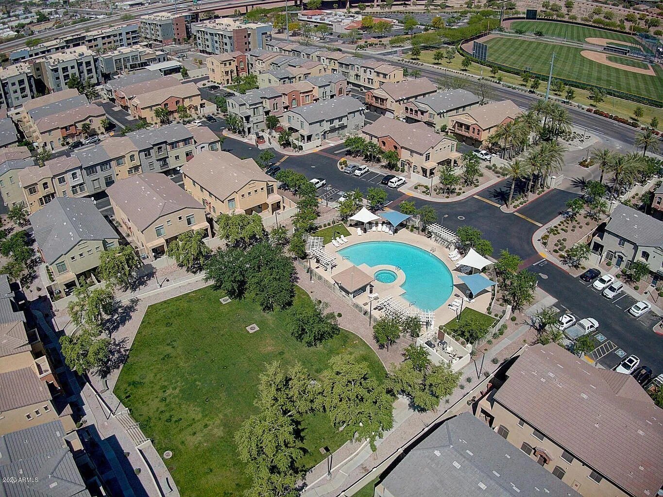 Building Photo - 280 S Evergreen Rd