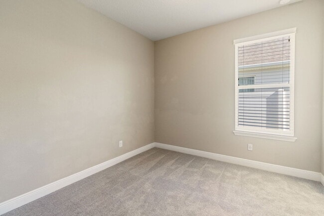 Building Photo - 32628 Harmony Oaks Dr