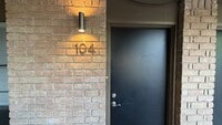 Building Photo - 4107 Avondale Ave