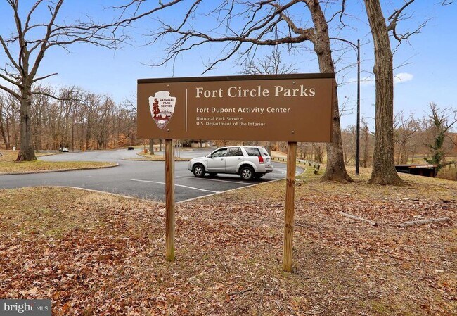 Building Photo - 4116 Ames St NE