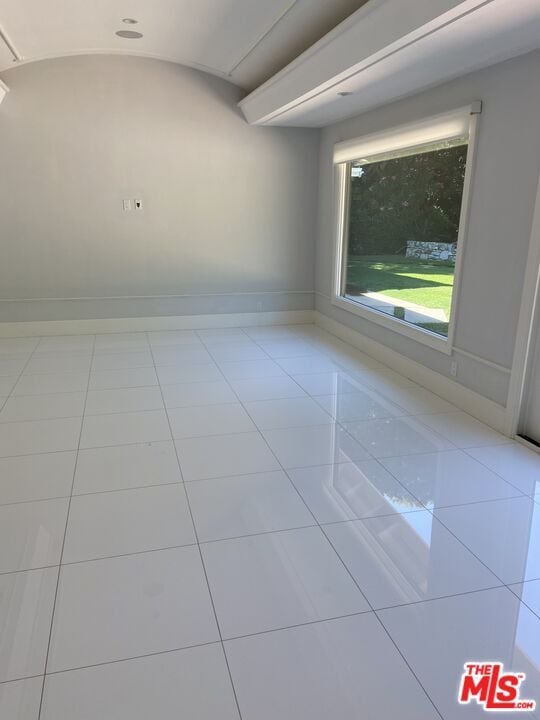 Building Photo - 17965 Seabreeze Dr