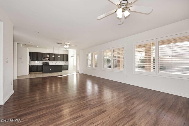 Building Photo - 731 W Melody Ave