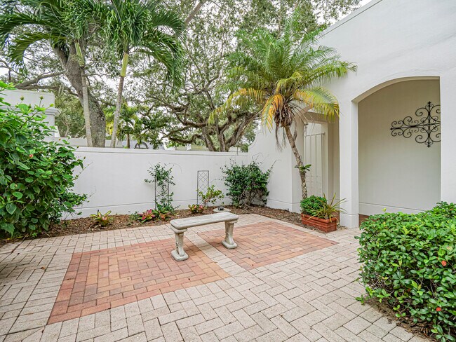 Building Photo - 8382 Satin Leaf Ct