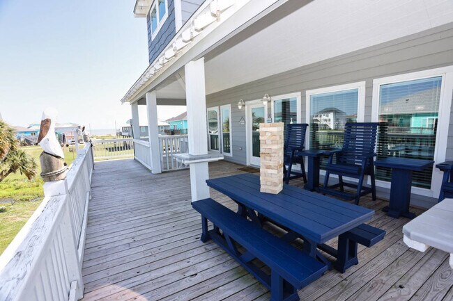 Building Photo - 939 Palm Ridge Dr