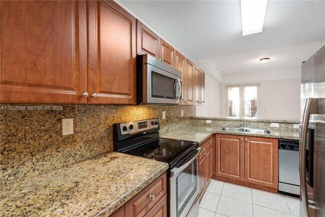 Building Photo - 14355 SW 11th St