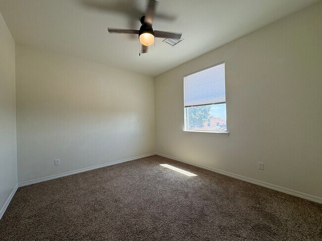 Building Photo - 12220 Branell Ln