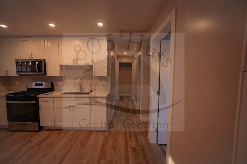 Building Photo - 1378 Yale Pl