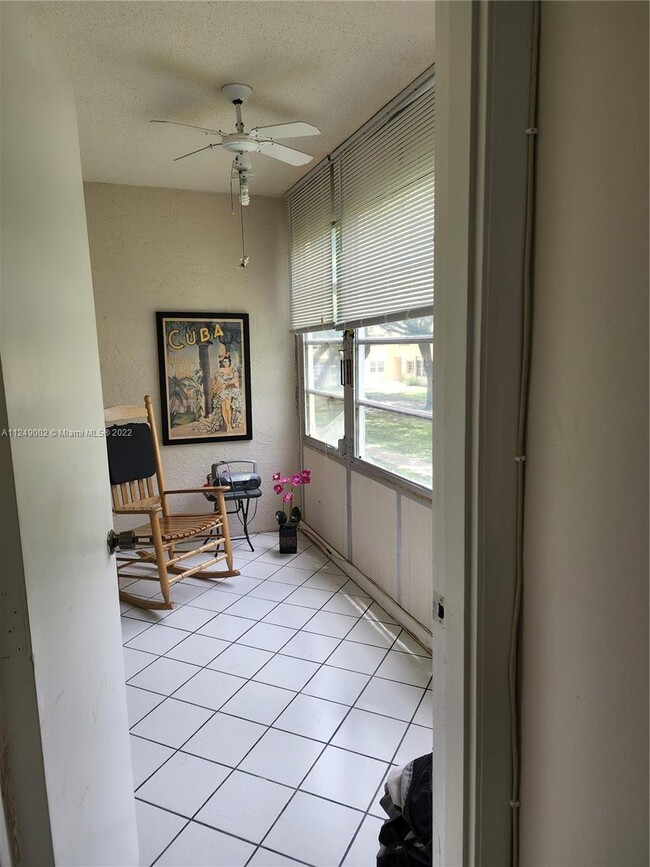 Building Photo - 300 Berkley Rd