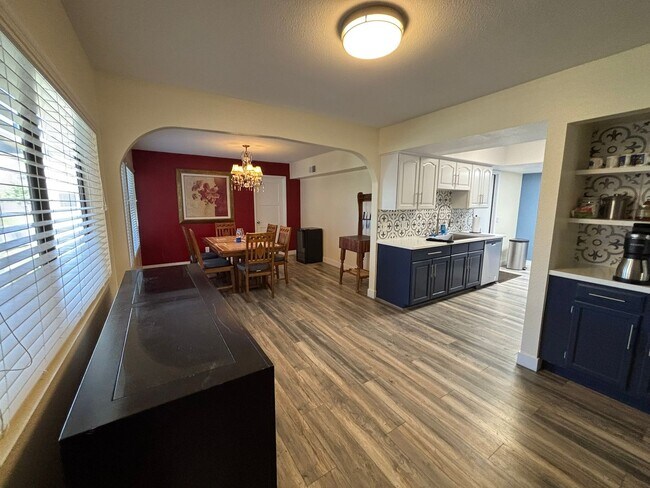 Building Photo - 309 Leisure World