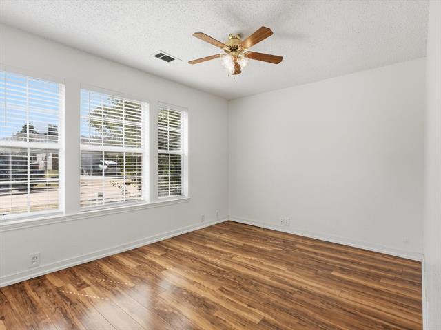 Building Photo - 4305 Falcon Dr