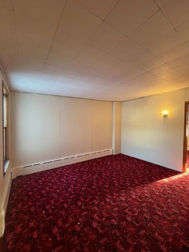 Building Photo - 20 Wiggan St