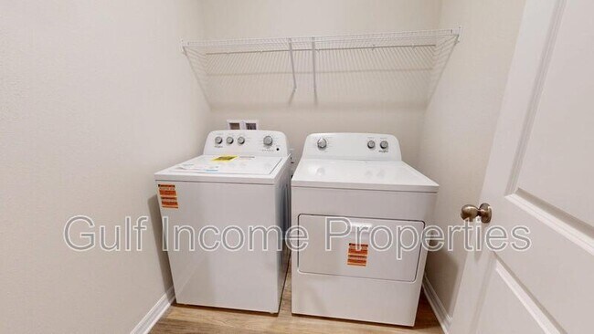 Building Photo - 18309 Canopy Pl