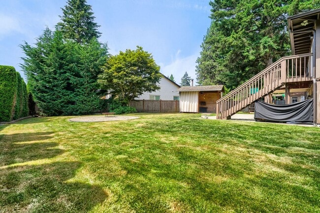 Building Photo - 4bd/2.75ba Renton Home