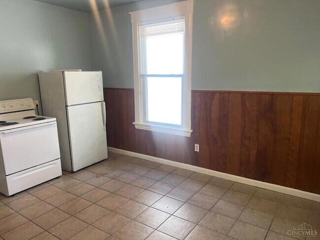 Building Photo - 1274 Ross Ave
