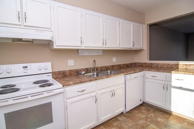 Interior Photo - Whispering Pines Townhomes