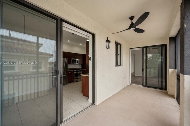 Building Photo - 2900 NW 125th Ave