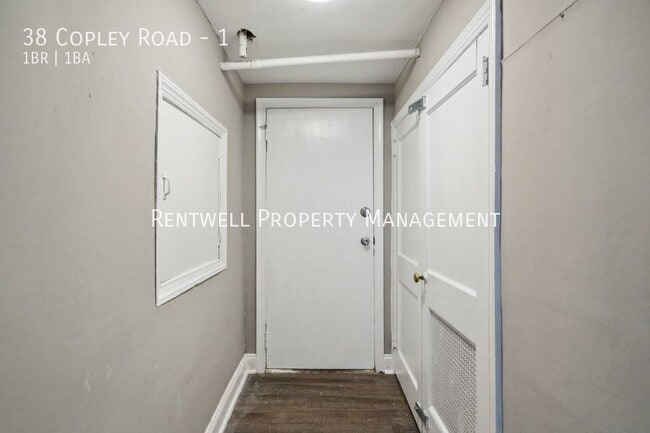 Building Photo - 38 Copley Rd