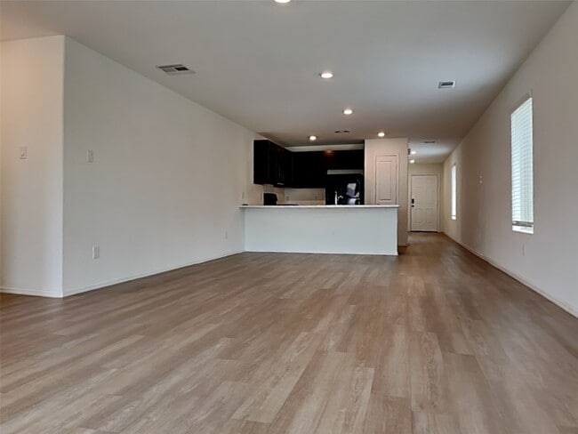 Building Photo - 26815 Wilderye Cv Ln