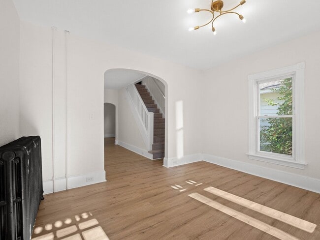 Building Photo - Spacious 5-Bedroom Rental with Backyard & Basement in Millville